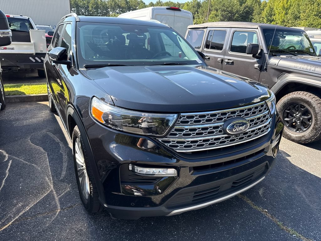 Used 2021 Ford Explorer Limited w/ Equipment Group 301A AWD/4WD image 20