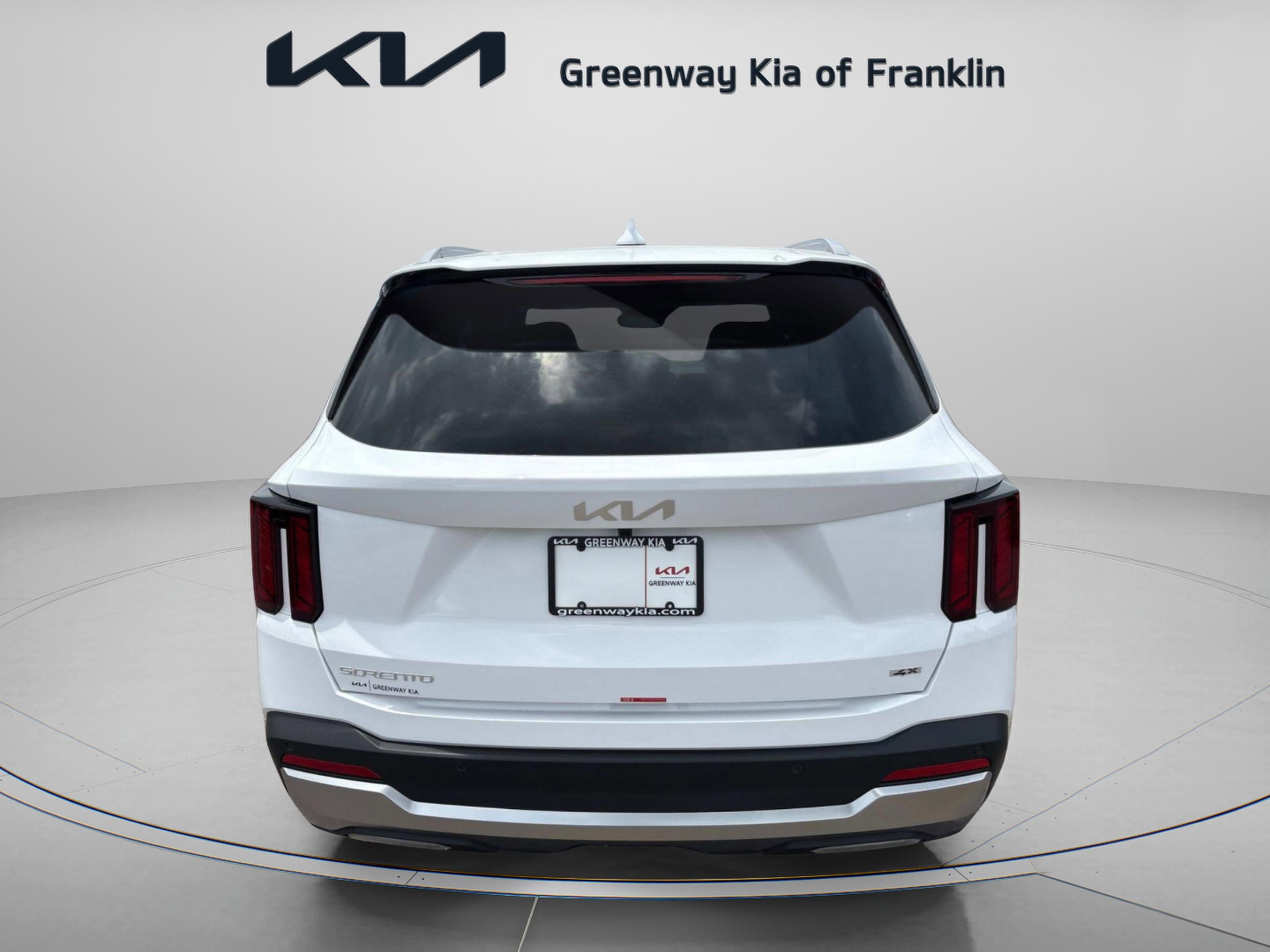 New 2025 Kia Sorento S image 6