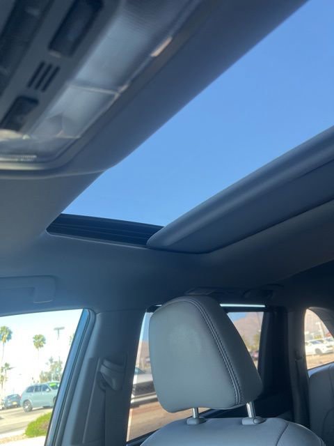 Used 2019 Toyota Highlander XLE image 22