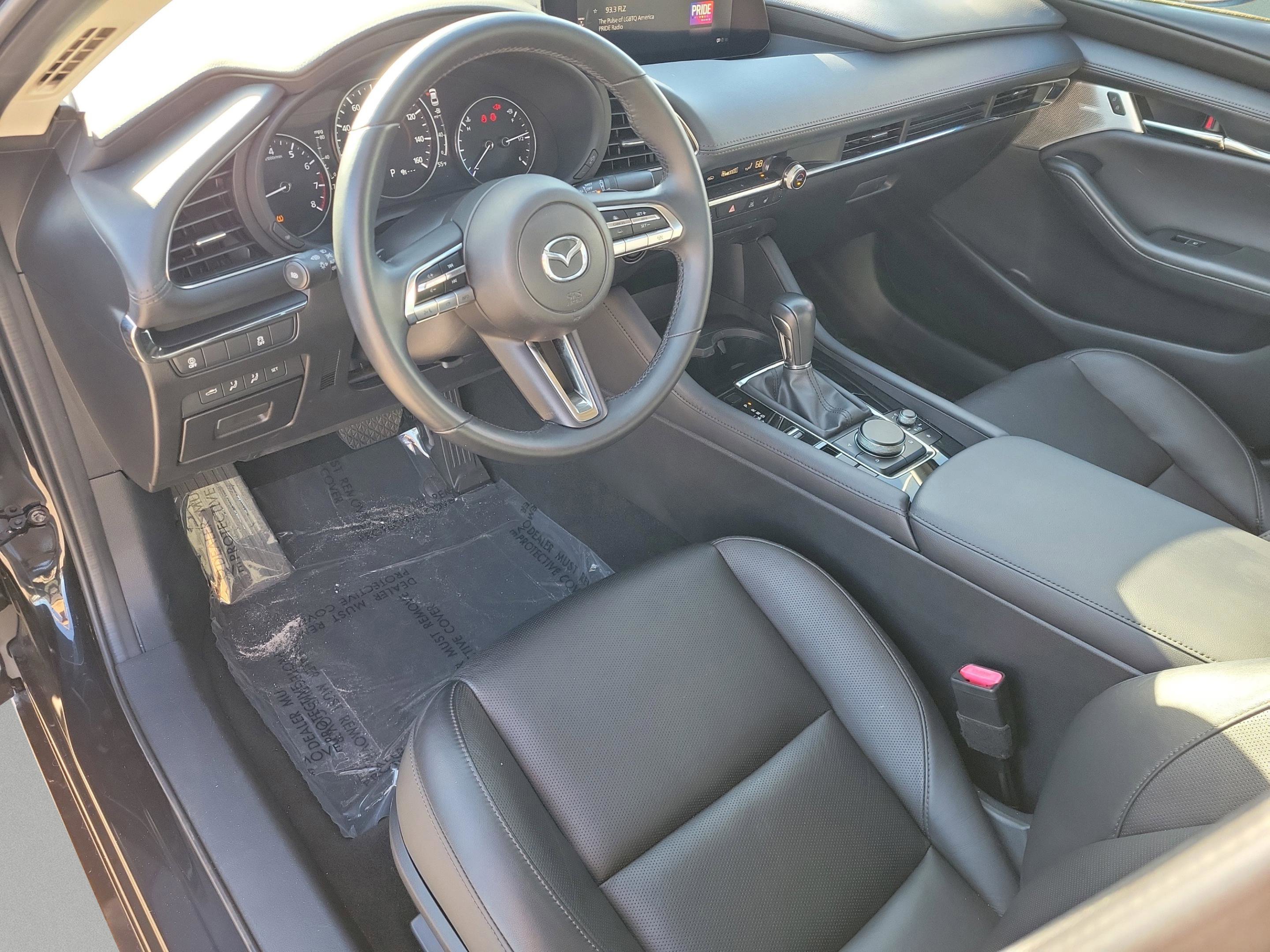 Used 2022 MAZDA MAZDA3 s image 16