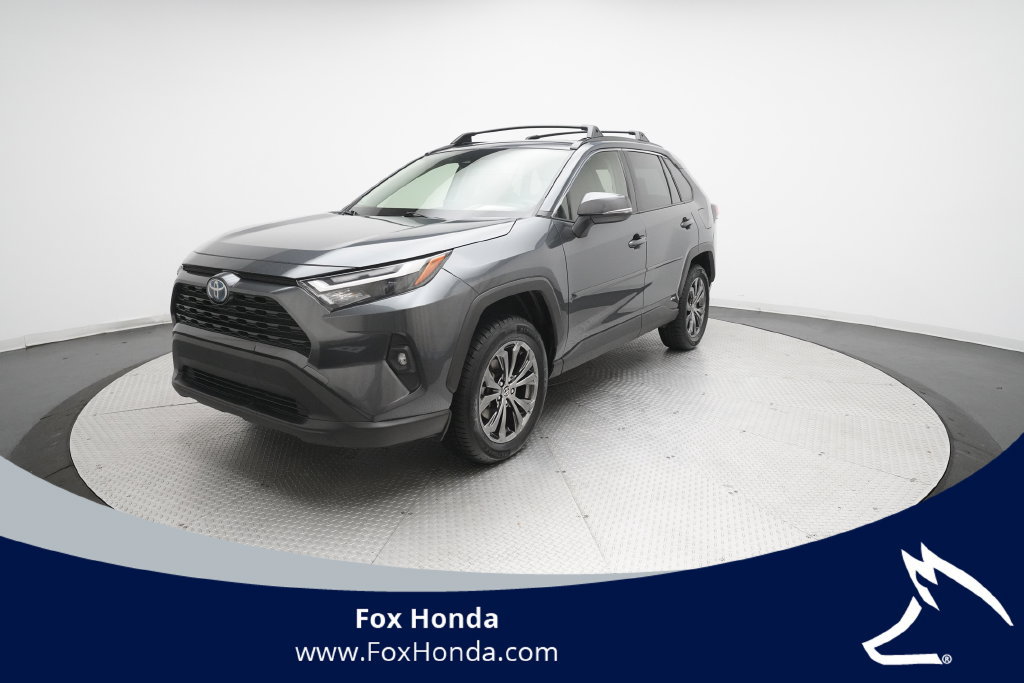 Used 2022 Toyota RAV4 XLE Premium AWD/4WD image 1