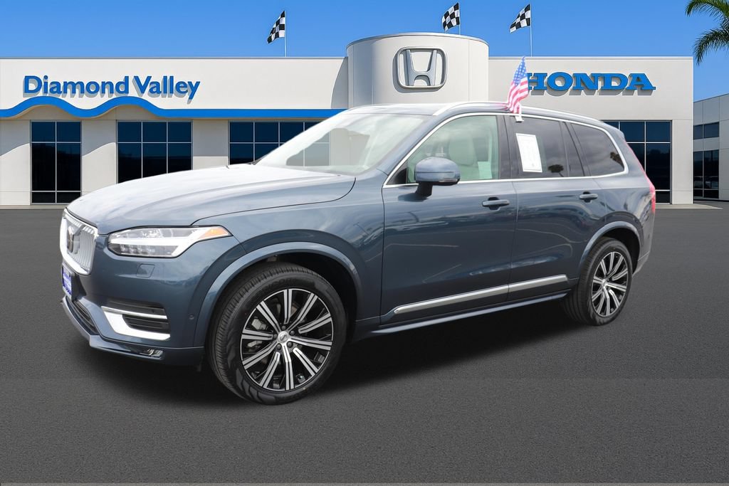 Used 2023 Volvo XC90 B6 Plus w/ Protection Package Premier AWD/4WD image 3