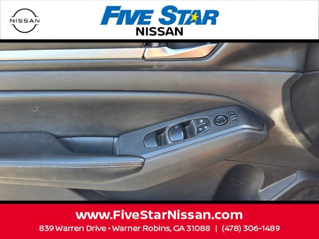 Used 2022 Nissan Altima 2.5 SV image 29