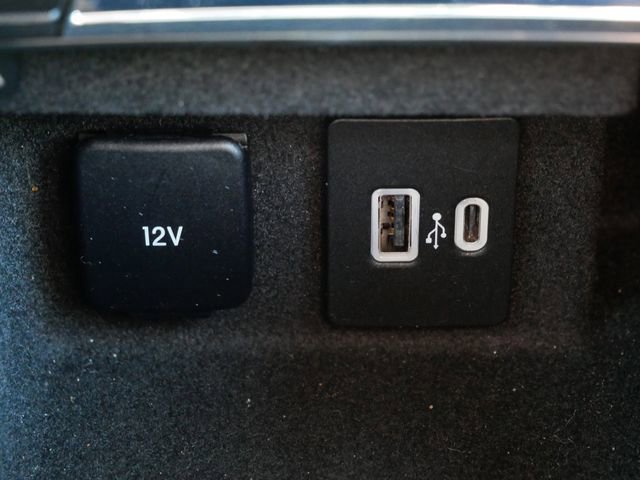 Used 2022 Lincoln Corsair AWD w/ Premium Package image 27