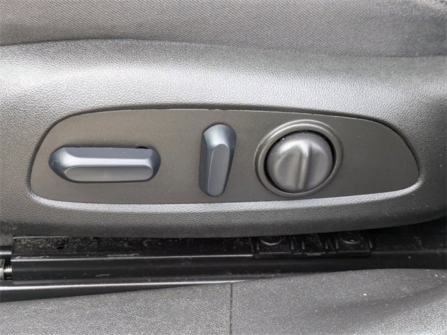 Used 2025 Chevrolet Malibu LT image 21