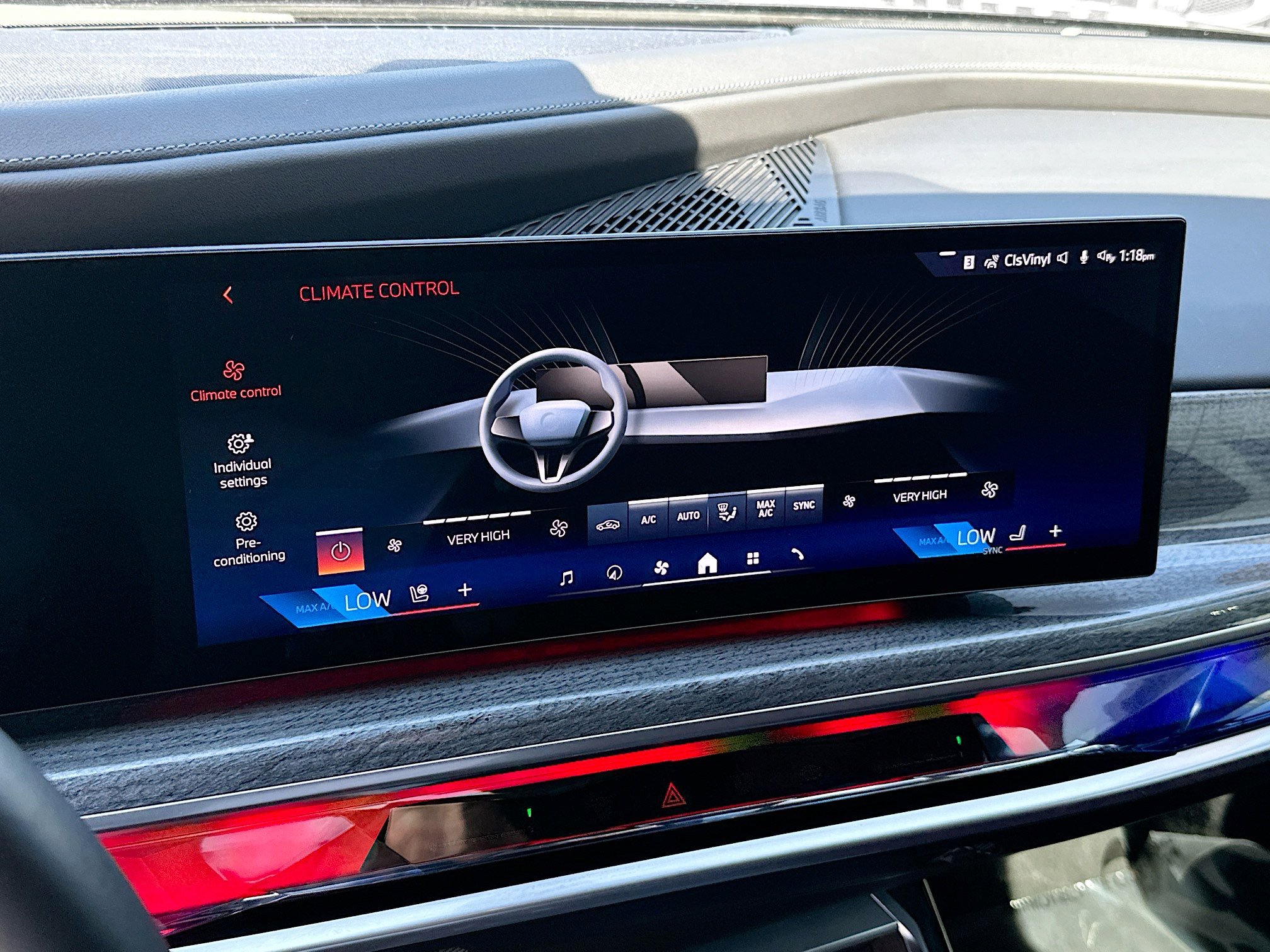 Used 2023 BMW 760i xDrive image 16