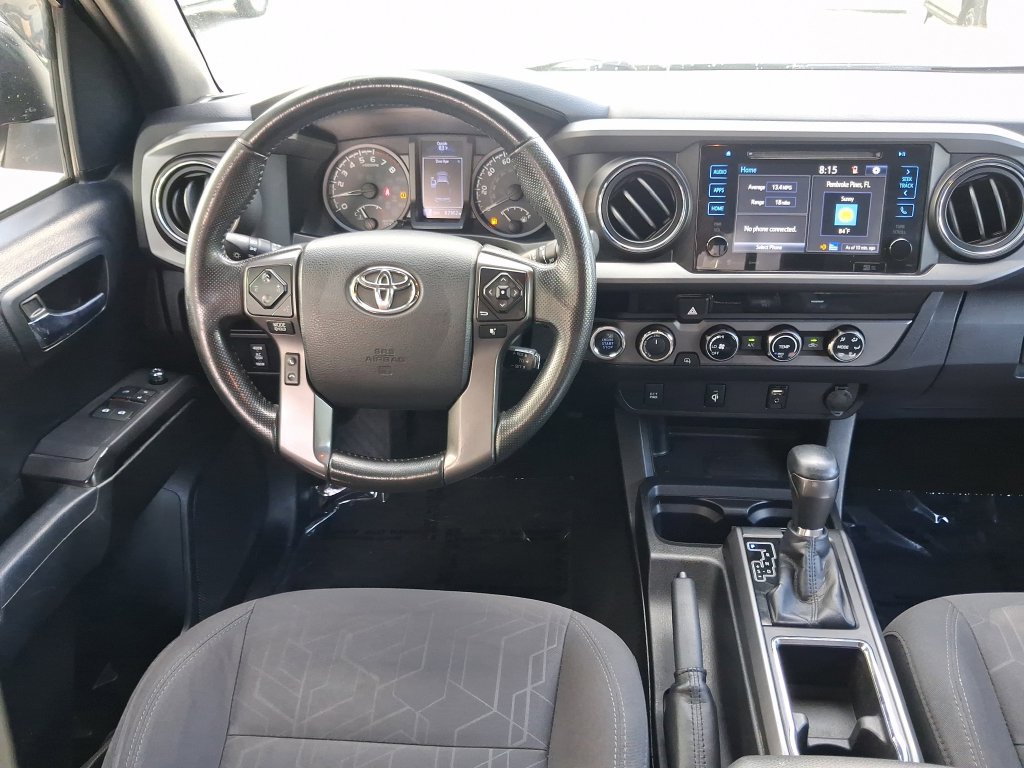 Used 2016 Toyota Tacoma TRD Sport w/ Towing Package AWD/4WD image 10