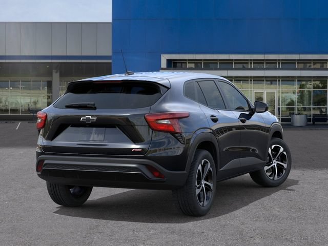 New 2026 Chevrolet Trax RS w/ Sunroof Package FWD image 4