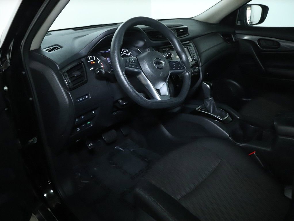 Used 2020 Nissan Rogue S AWD/4WD image 17