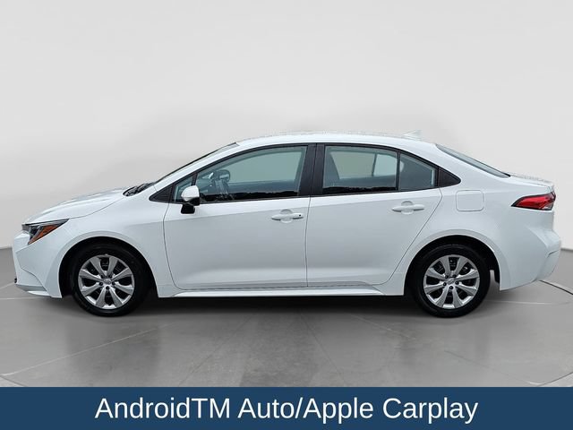 Used 2026 Toyota Corolla LE FWD image 5