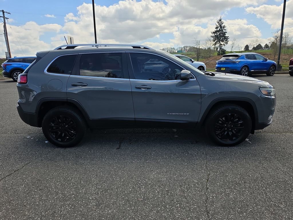Used 2020 Jeep Cherokee Latitude Plus w/ Cold Weather Group image 7