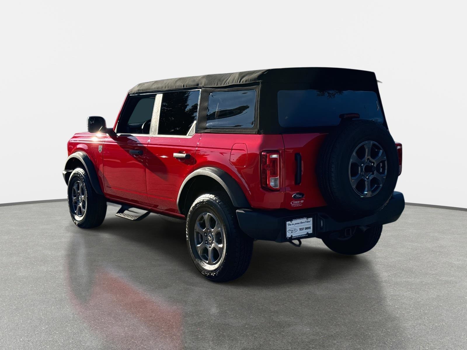 Used 2024 Ford Bronco Big Bend image 7