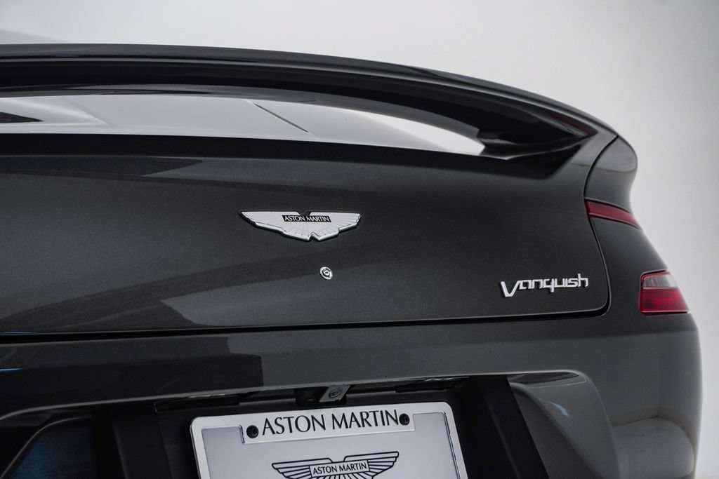 Used 2015 Aston Martin Vanquish Coupe RWD image 12