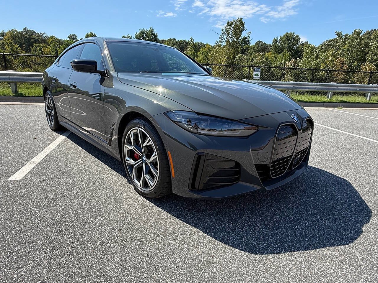 Used 2023 BMW i4 eDrive40 w/ M Sport Package RWD image 11