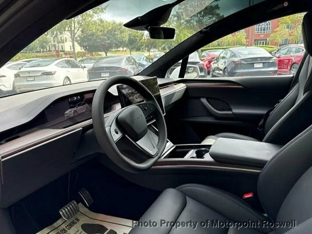 Used 2026 Tesla Model X AWD/4WD image 11