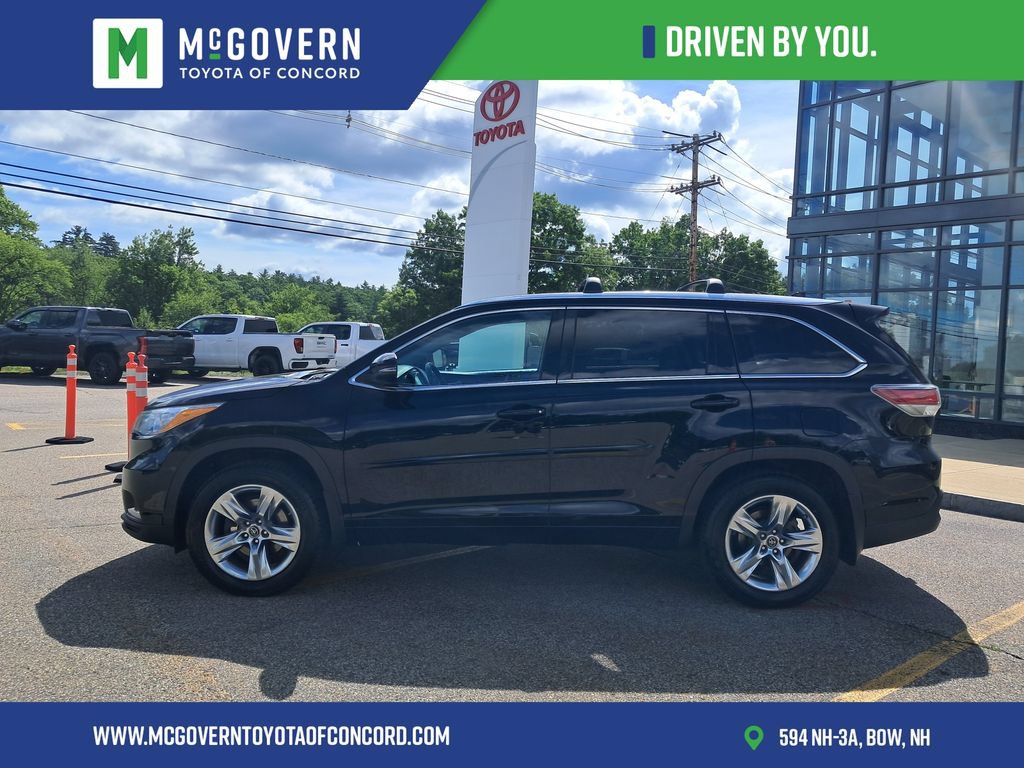 Used 2016 Toyota Highlander Limited AWD/4WD image 2