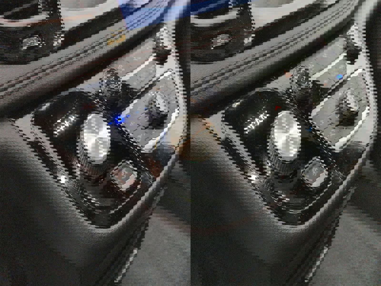 Certified 2020 Chrysler Pacifica Limited image 34