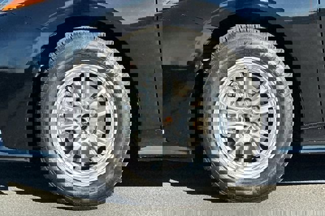 Used 2020 Toyota Prius Prime XLE image 27