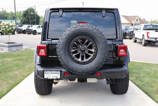 New 2025 Jeep Wrangler Unlimited Rubicon 392 image 39