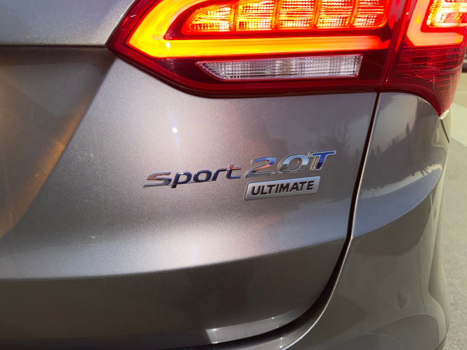 Used 2018 Hyundai Santa Fe Sport FWD image 30