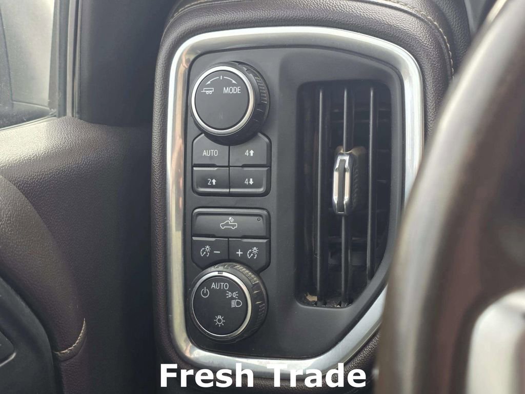 Used 2021 Chevrolet Silverado 1500 LT image 16
