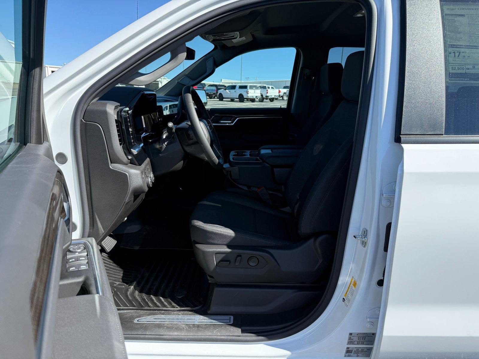 New 2026 Chevrolet Silverado 1500 LT image 5