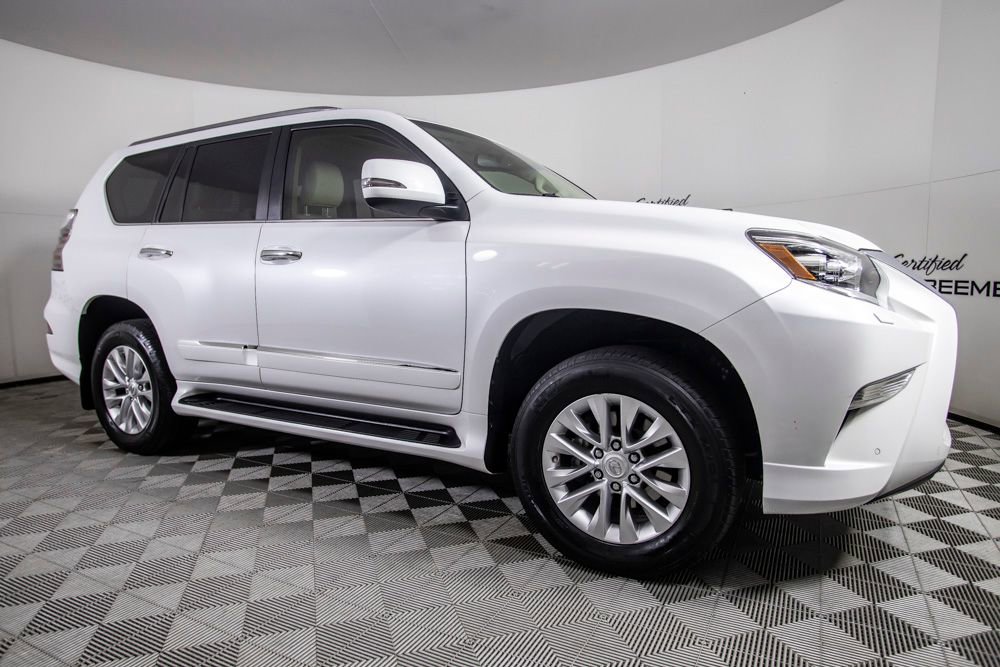 Used 2016 Lexus GX 460 Luxury image 3