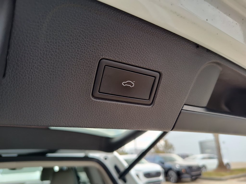 Used 2021 Volkswagen Atlas SE FWD image 9