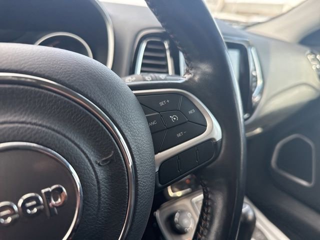Used 2020 Jeep Compass Limited image 31