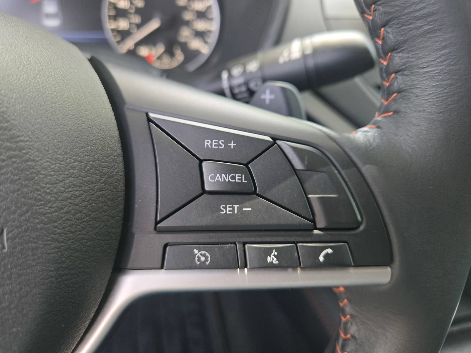 Used 2022 Nissan Altima 2.0 SR FWD image 13