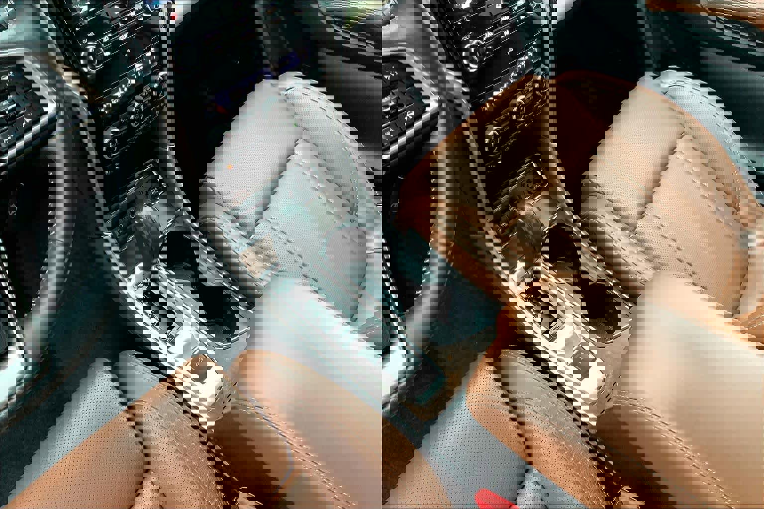 Used 2020 Subaru Ascent Touring w/ Popular Package #3 image 16