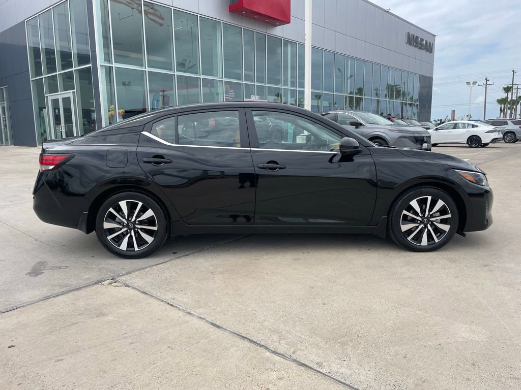 Certified 2025 Nissan Sentra SV w/ SV Premium Package image 2