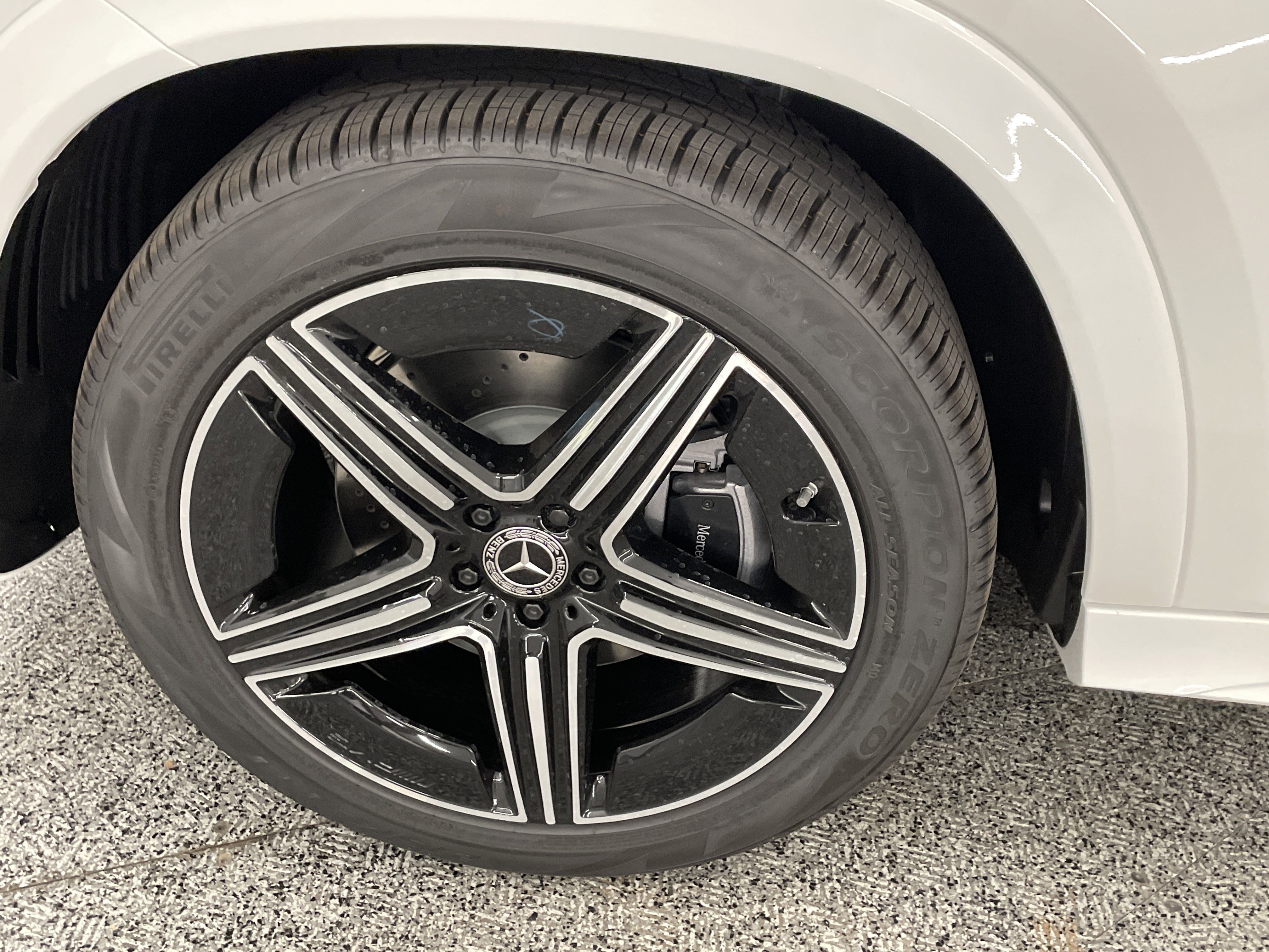 New 2026 Mercedes-Benz GLE 450 4MATIC Coupe image 6