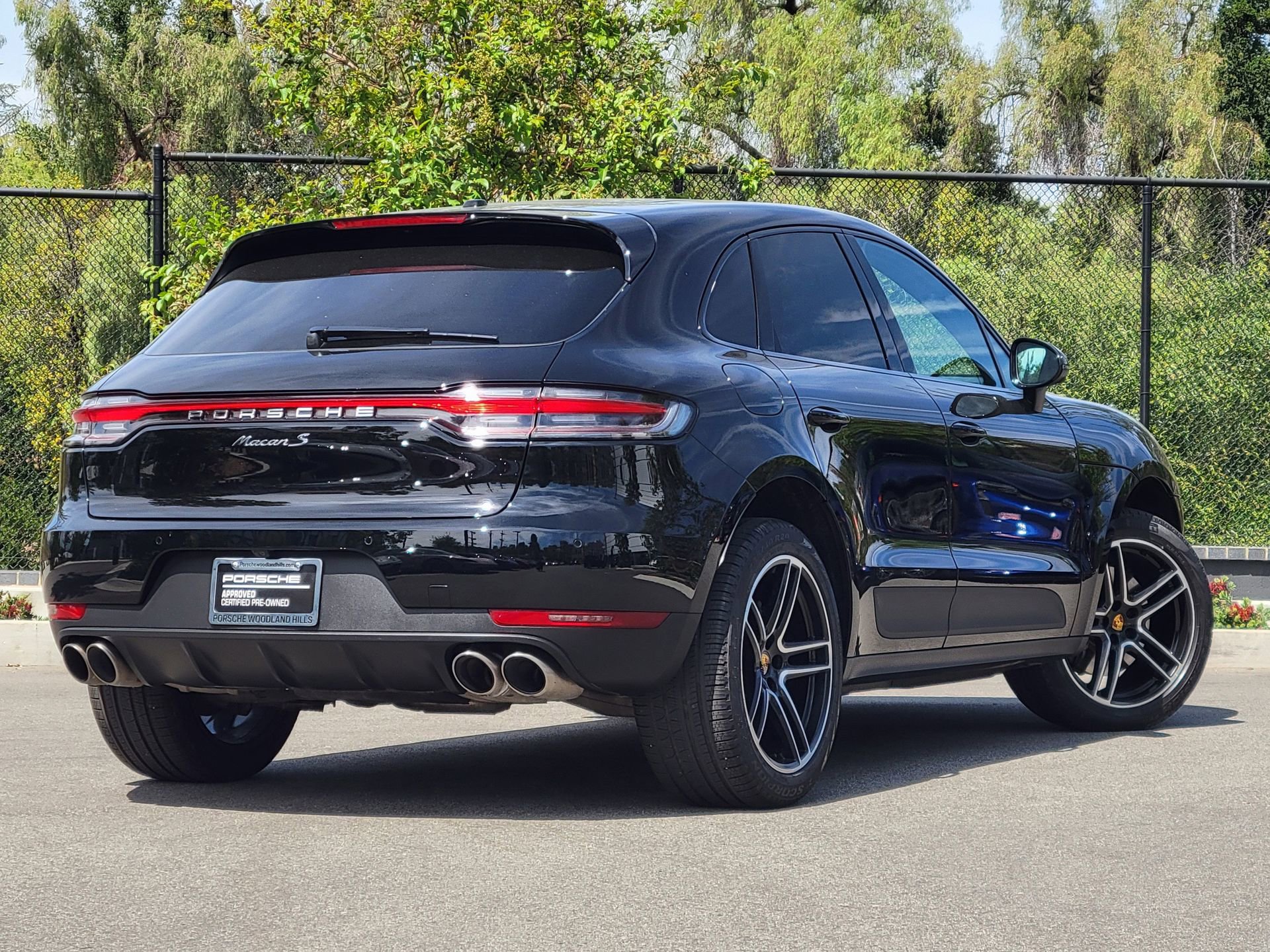 Used 2021 Porsche Macan S image 6