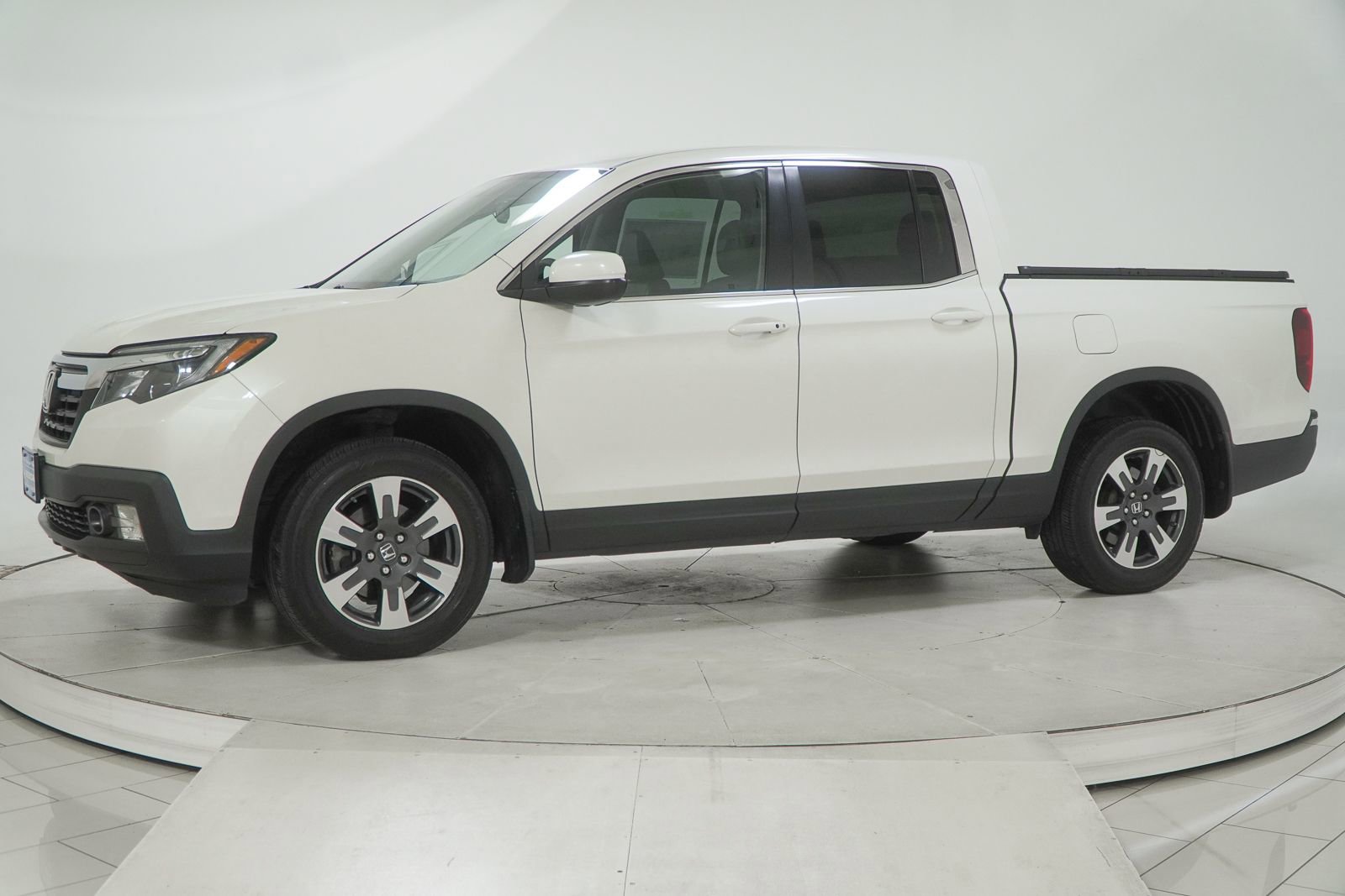 Used 2018 Honda Ridgeline RTL-T image 5