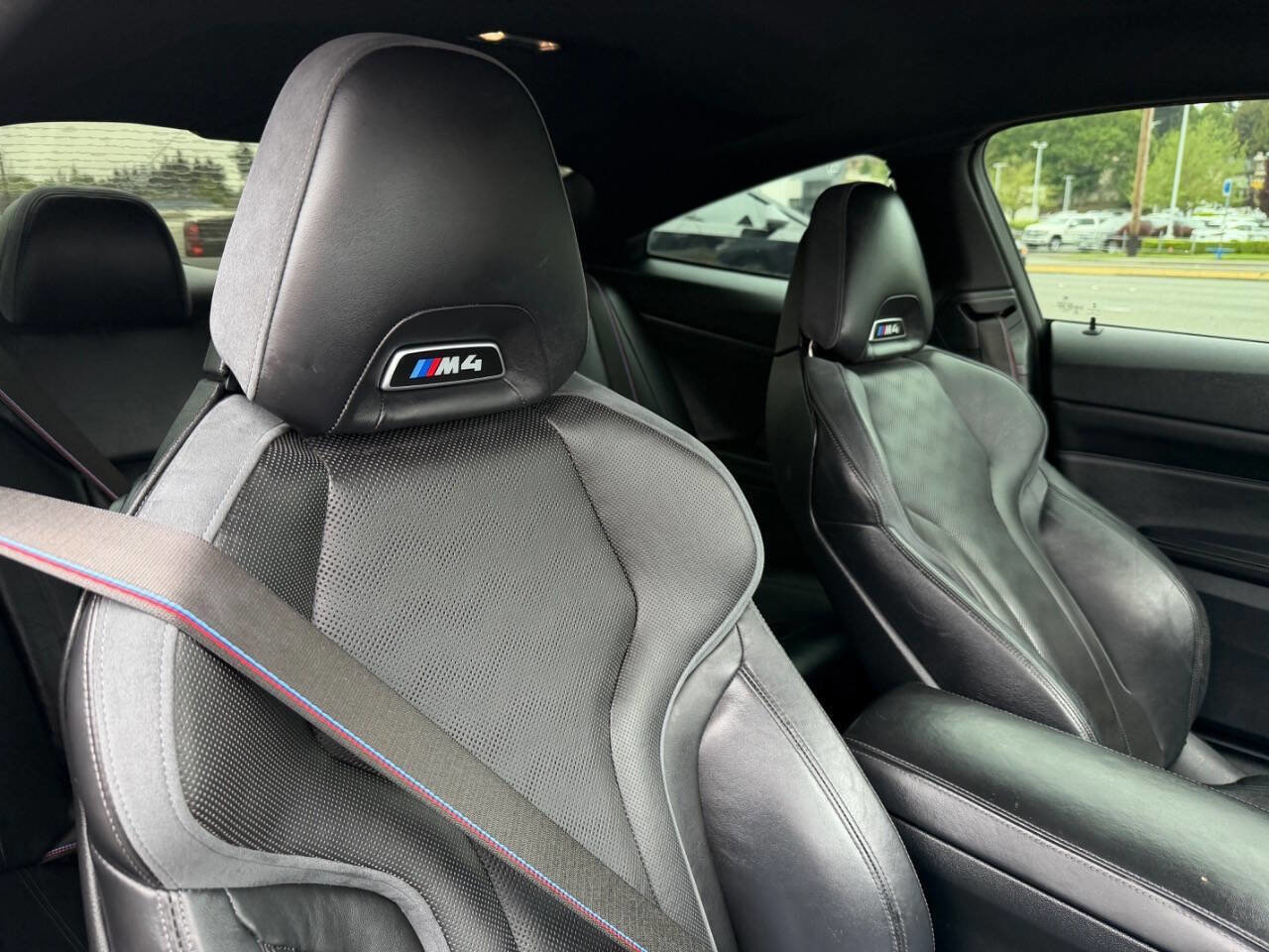 Used 2021 BMW M4 Competition w/ Executive Package RWD image 22