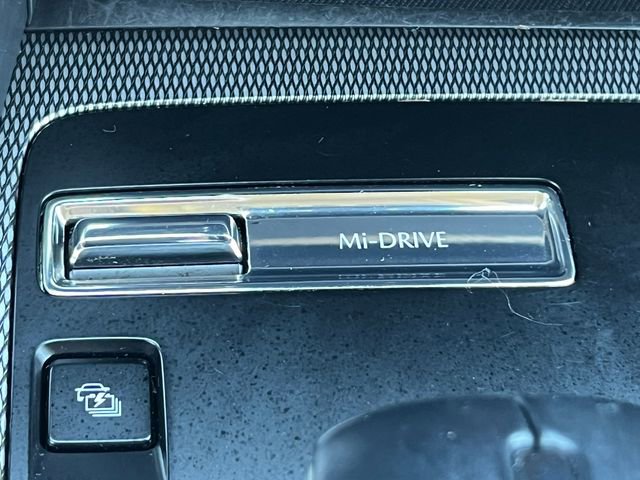 Used 2024 MAZDA CX-90 Plug-In Hybrid w/ Preferred AWD/4WD image 29