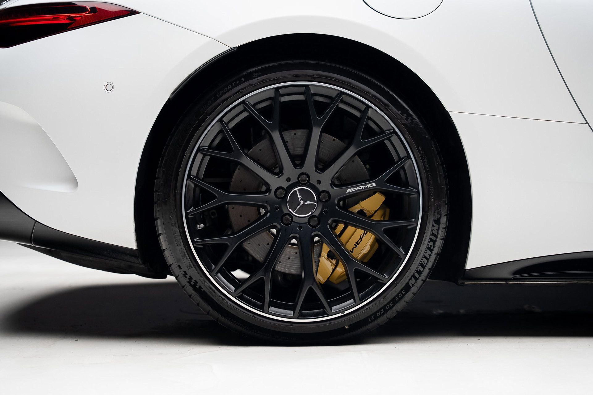 Used 2022 Mercedes-Benz SL 55 AMG 4MATIC image 43
