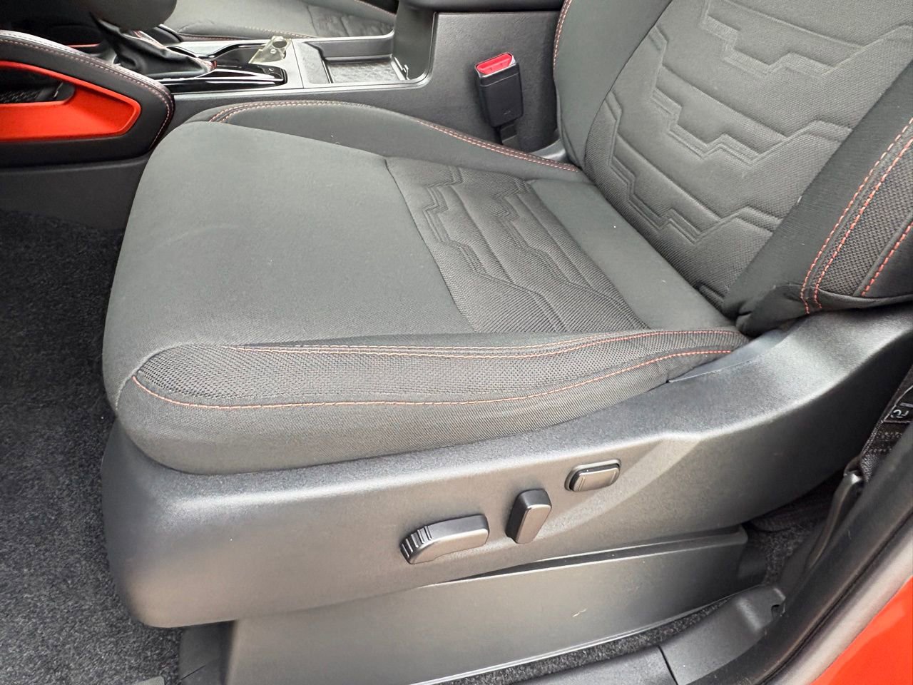 Certified 2025 Nissan Frontier PRO-4X image 33