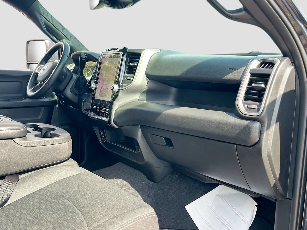 New 2026 RAM 3500 Tradesman AWD/4WD image 27