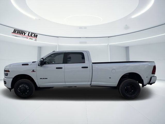 New 2026 RAM 3500 Big Horn AWD/4WD image 6