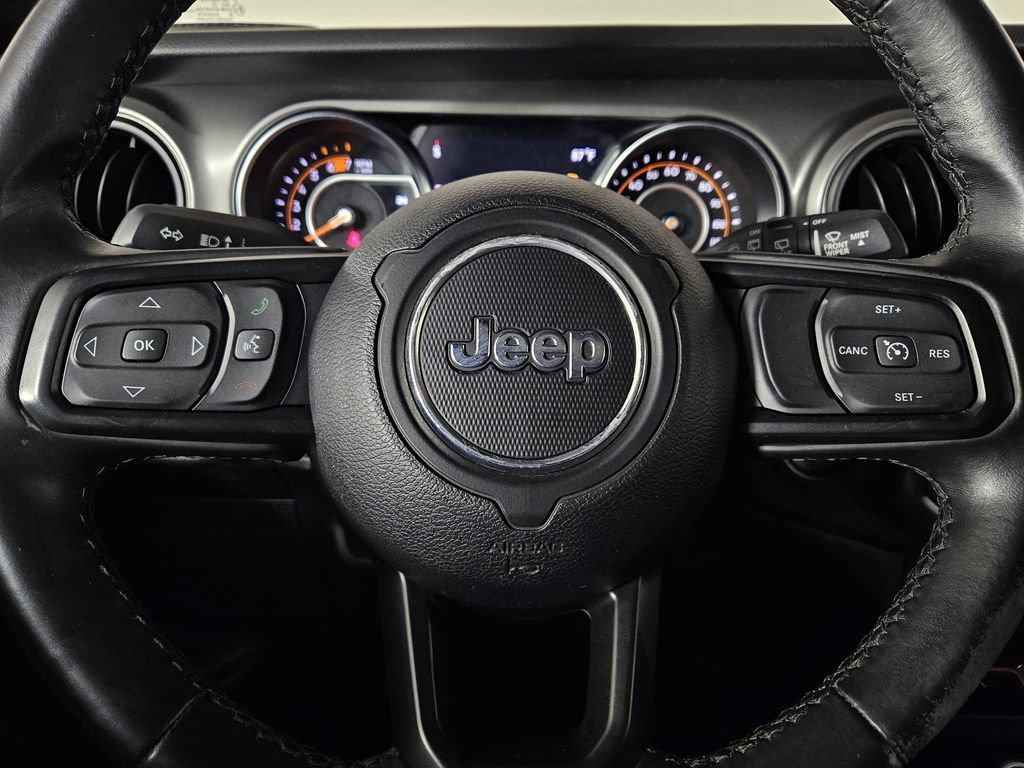 Used 2022 Jeep Wrangler Sport AWD/4WD image 10