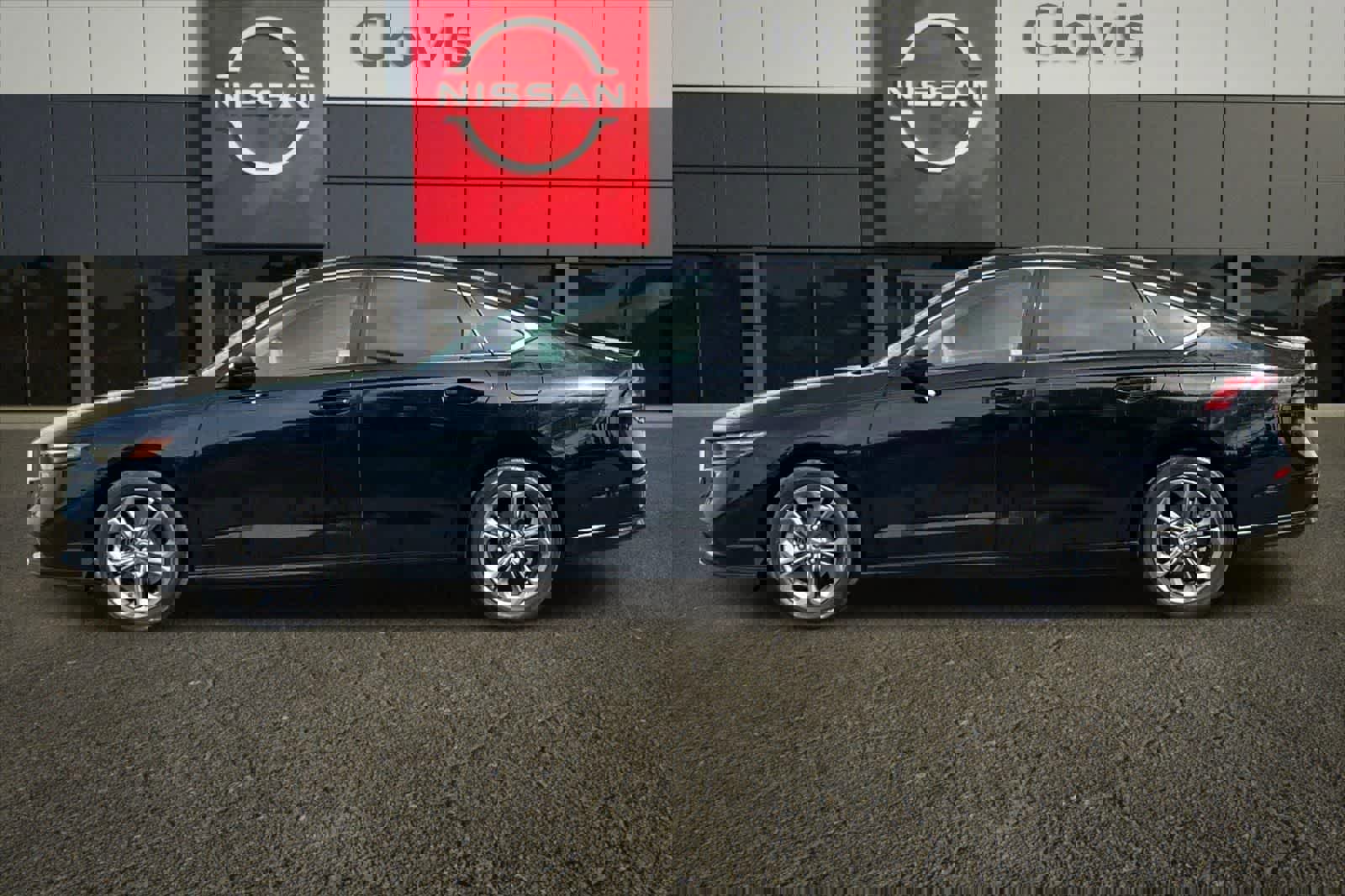 Used 2024 Honda Accord EX-L image 6