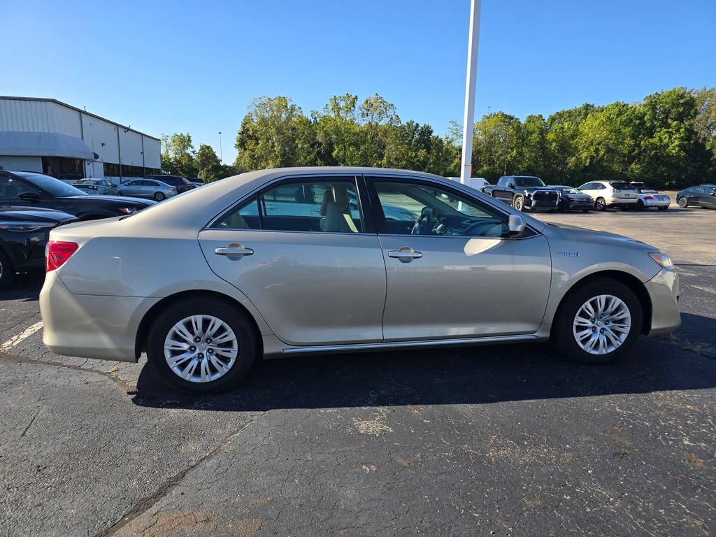 Used 2013 Toyota Camry LE FWD image 8