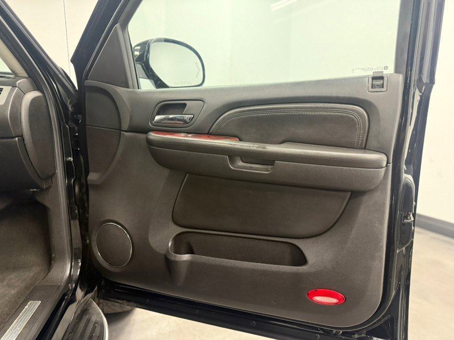 Used 2008 Cadillac Escalade EXT AWD/4WD image 39