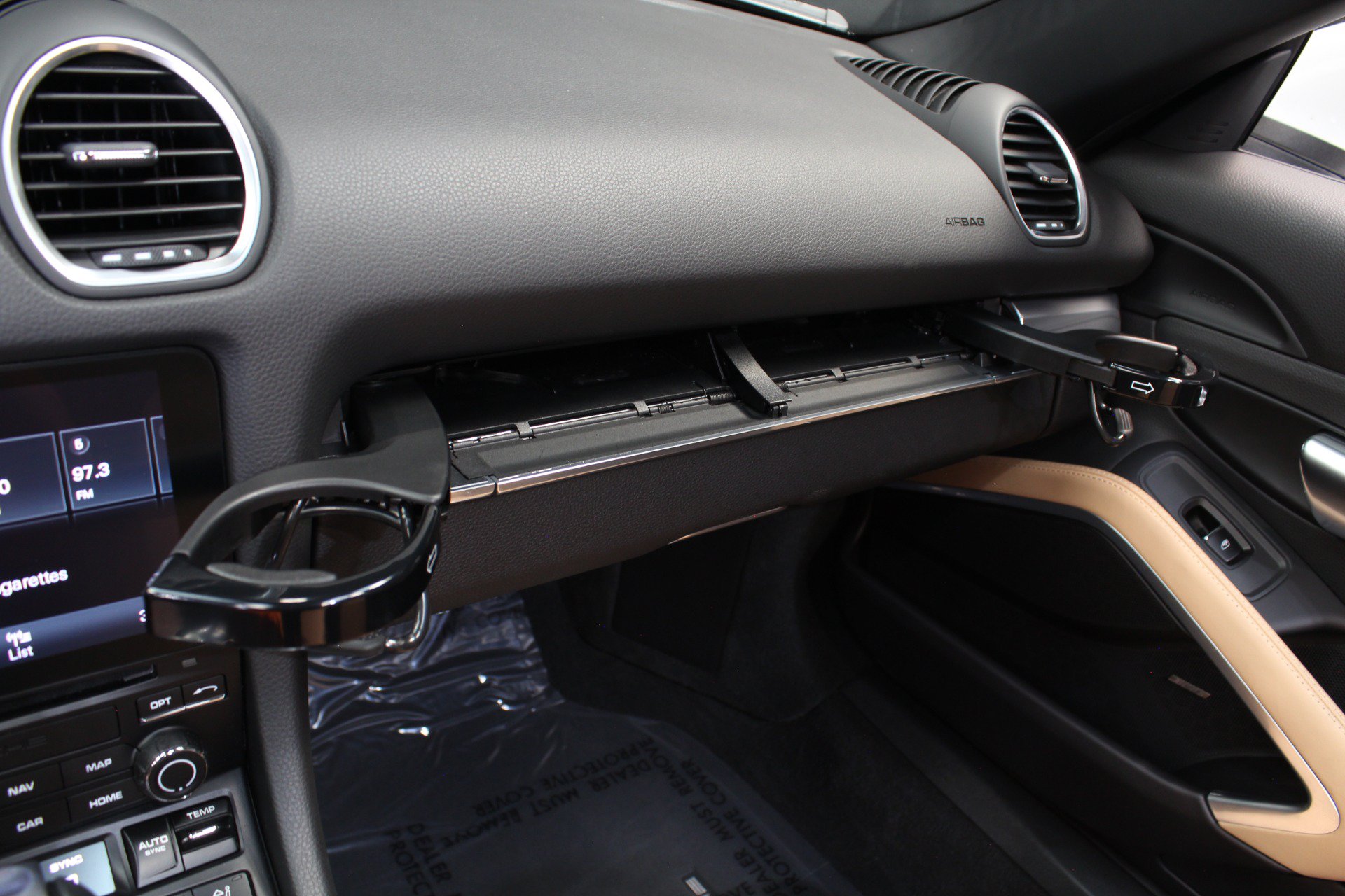 Used 2021 Porsche 718 Boxster w/ Premium Package RWD image 74