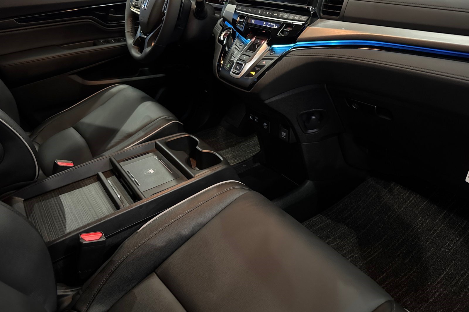 New 2026 Honda Odyssey Touring image 31