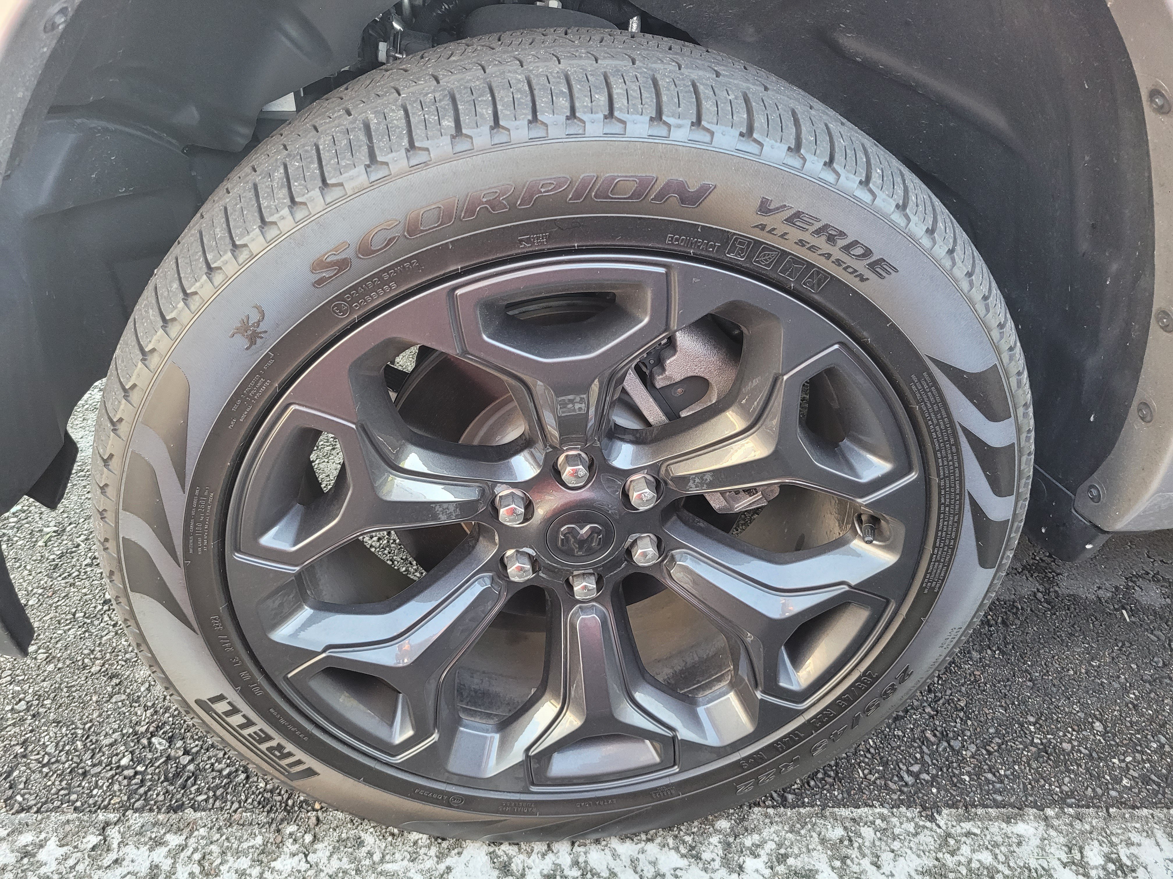 Used 2024 RAM 1500 Limited AWD/4WD image 8