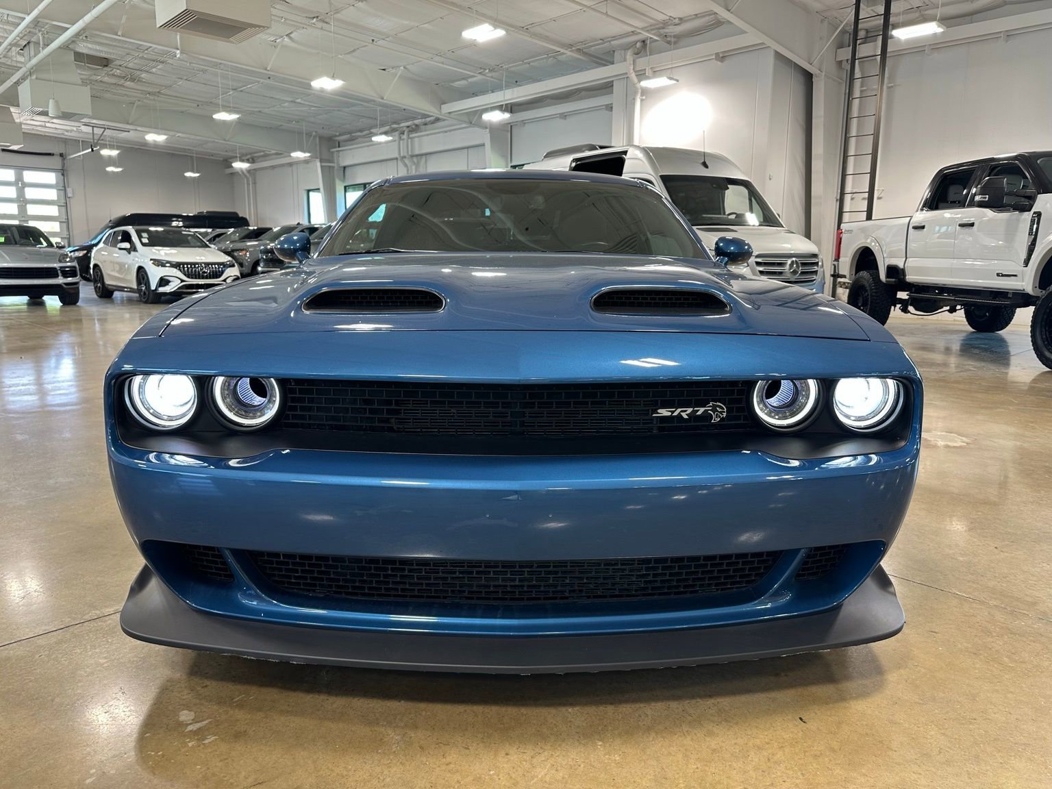 Used 2020 Dodge Challenger SRT Hellcat image 2