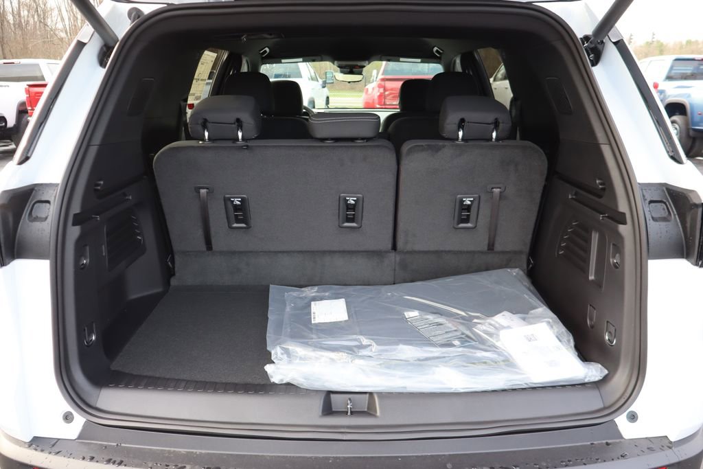 New 2026 Chevrolet Traverse LT image 25